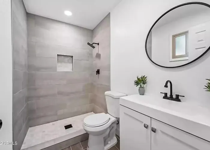 Peaceful Family Friendly 4 Bedroom With Pool Phoenix